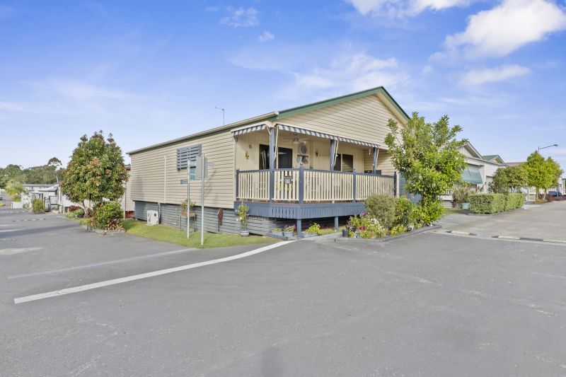 Spacious Home with Relaxed Alfresco Living