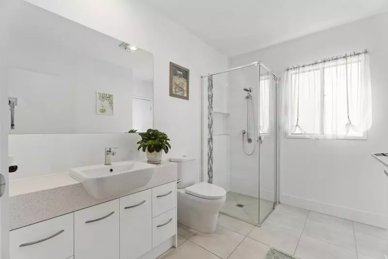 Site 82 - Established Heron