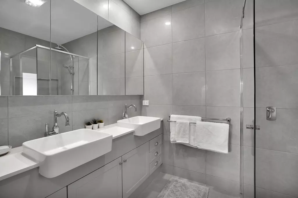 114 Holbrooke by Palm Lake Resort