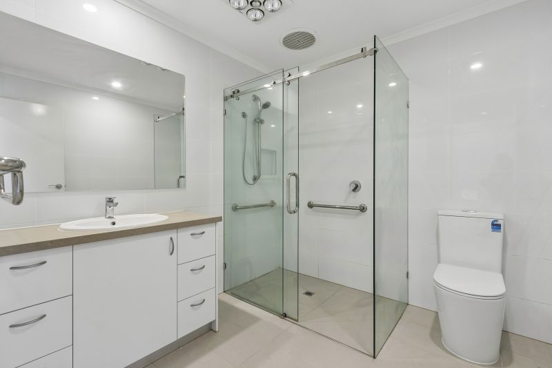 Beautifully presented two-bedroom villa with a charming spacious backyard