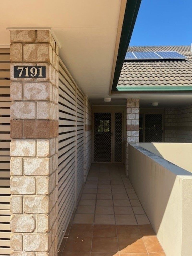 Stylish Upper Villa with Fresh Interiors and Covered Patio