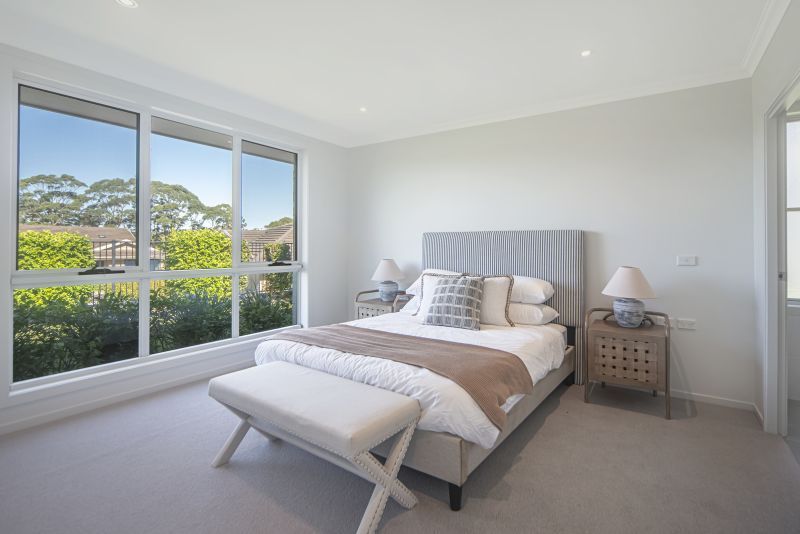 Spacious Coastal Villa with Room to Move