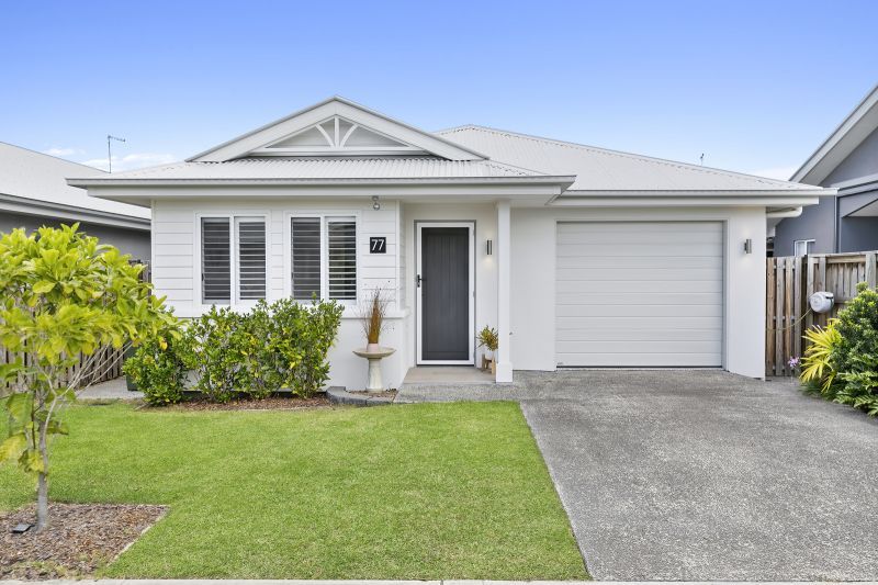 Effortless Living- Modern Charm and Tranquility