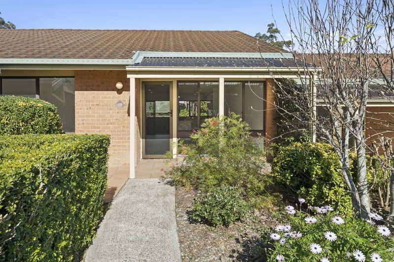 Brand New Relaxed Living in a Beautifully Updated Villa