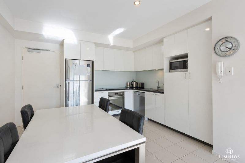 Lifestyle Investment On The City Fringe!