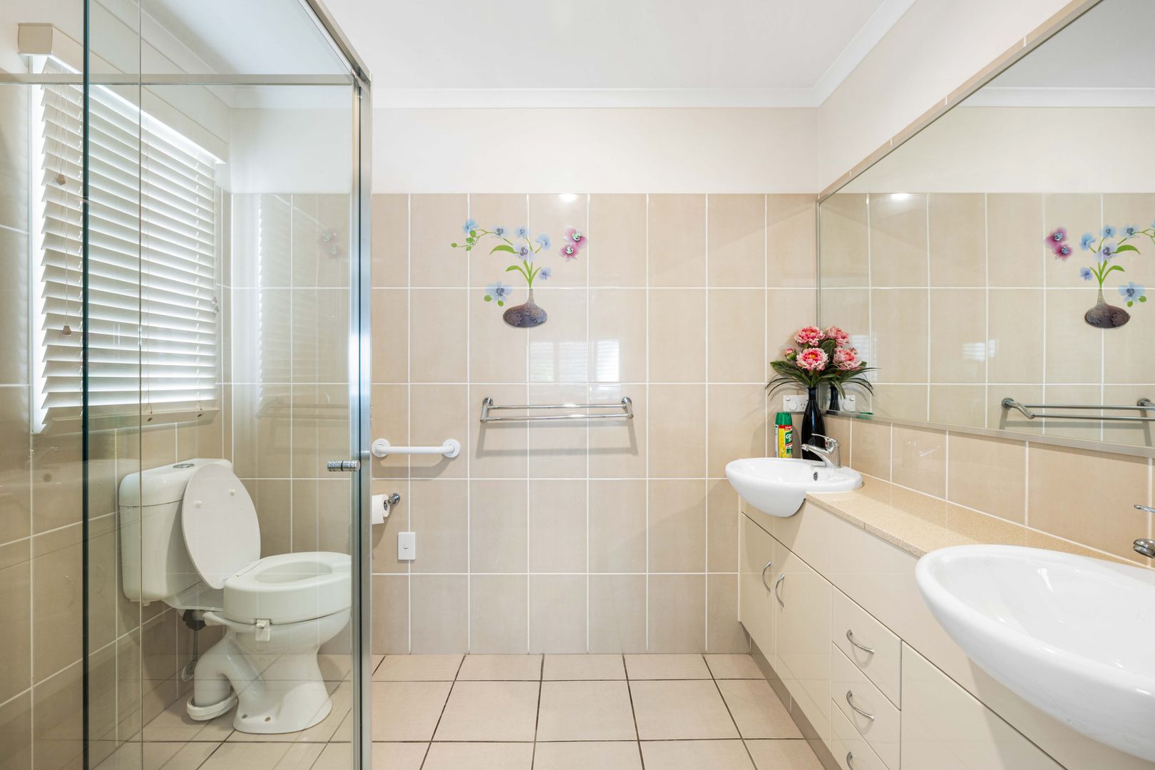 Modern, Low Maintenance Living with Space to Entertain