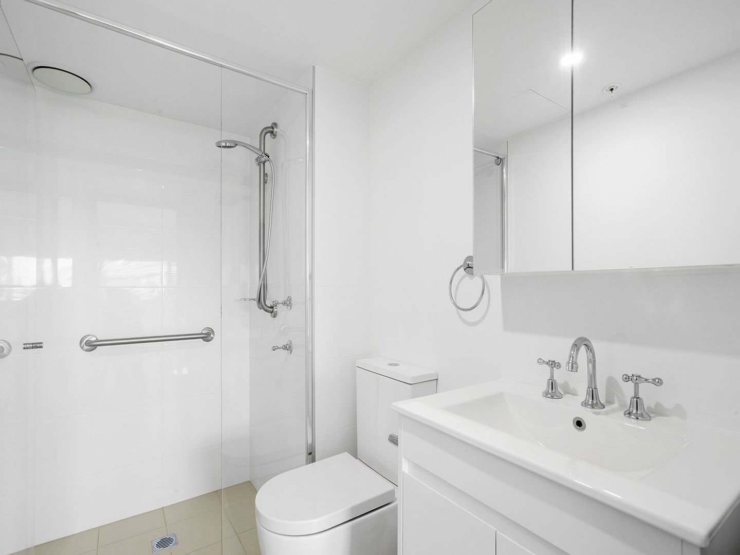 One-Bedroom Apartment in Woollahra