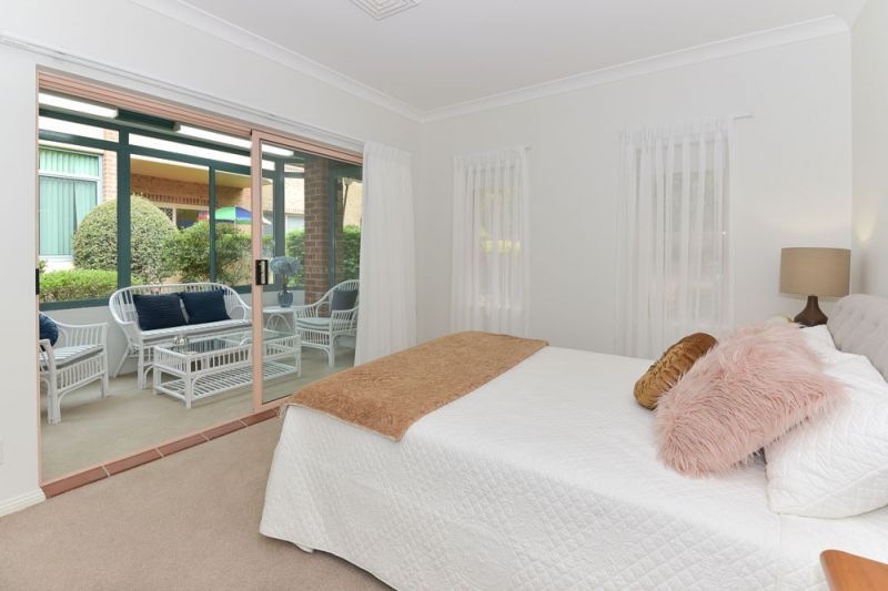 Spacious, ground floor 2 bedroom apartment.