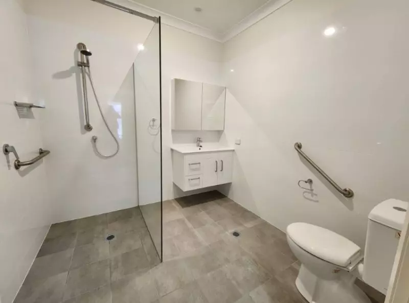 South facing Refurbished Apartment with Chef prepared Meals and Apartment Cleaning included