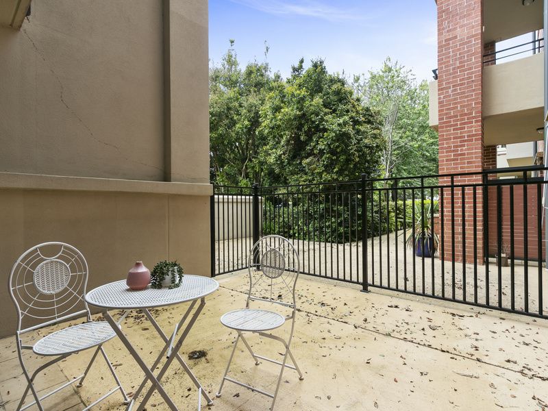 Refreshed Terrace Home with Sunlit Courtyard
