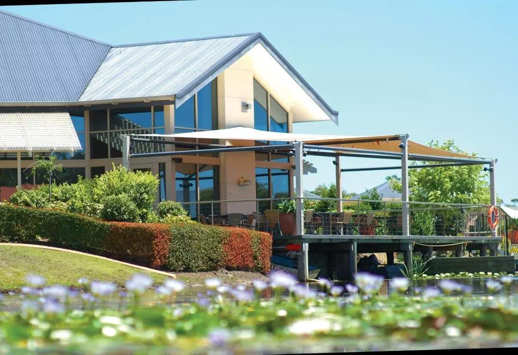 Beautiful and Spacious 3 Bedroom Home - Home 152 Nirvana