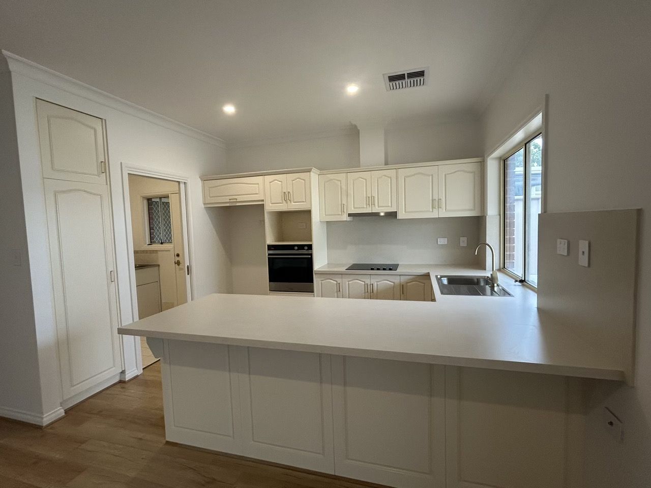 Large 2 Bedroom Renovated Home in Stuart Grove!