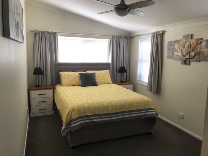 Waterfront home in Jettys by the Lake - Site 107