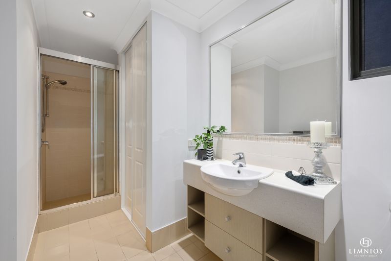 Vibrant Inner City Living!