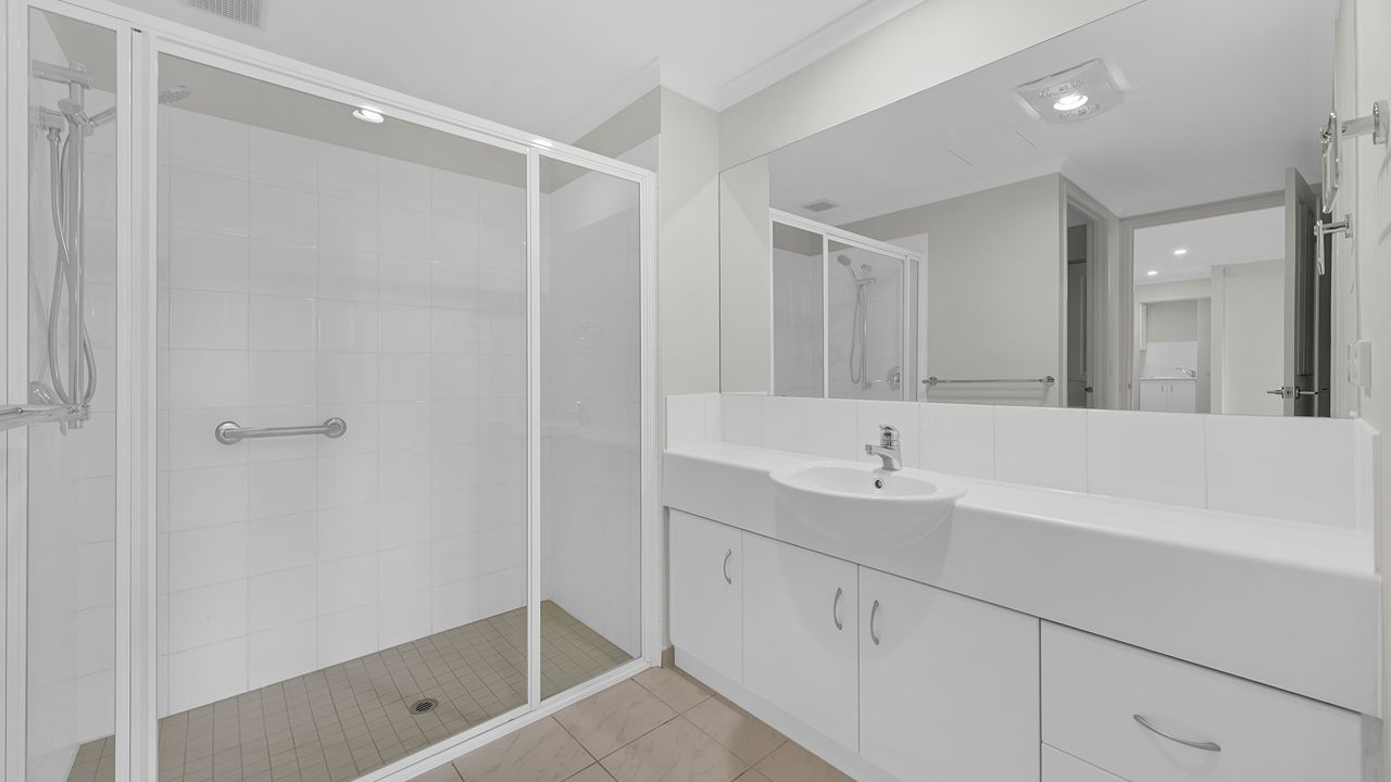 One Bedroom + Study | Apartment 302
