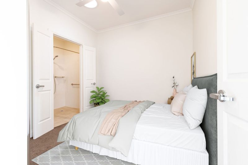 Fully refurbished apartment close to village amenities