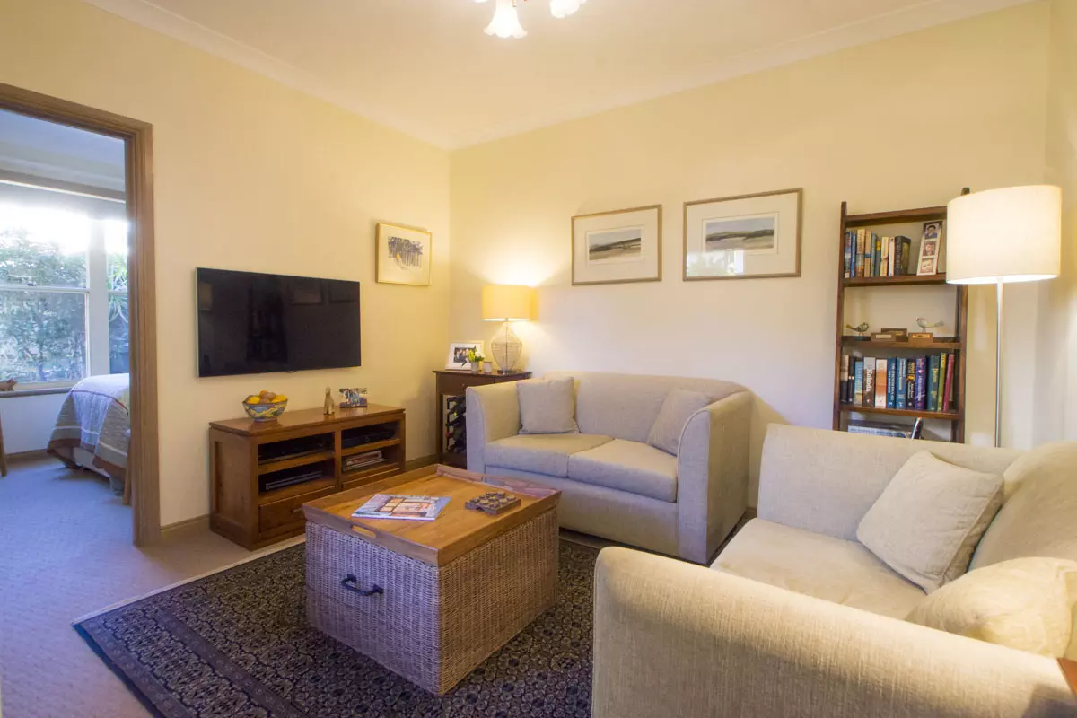 Resthaven Malvern retirement units offer easy access to shopping, entertainment, leisure and lifestyle experiences