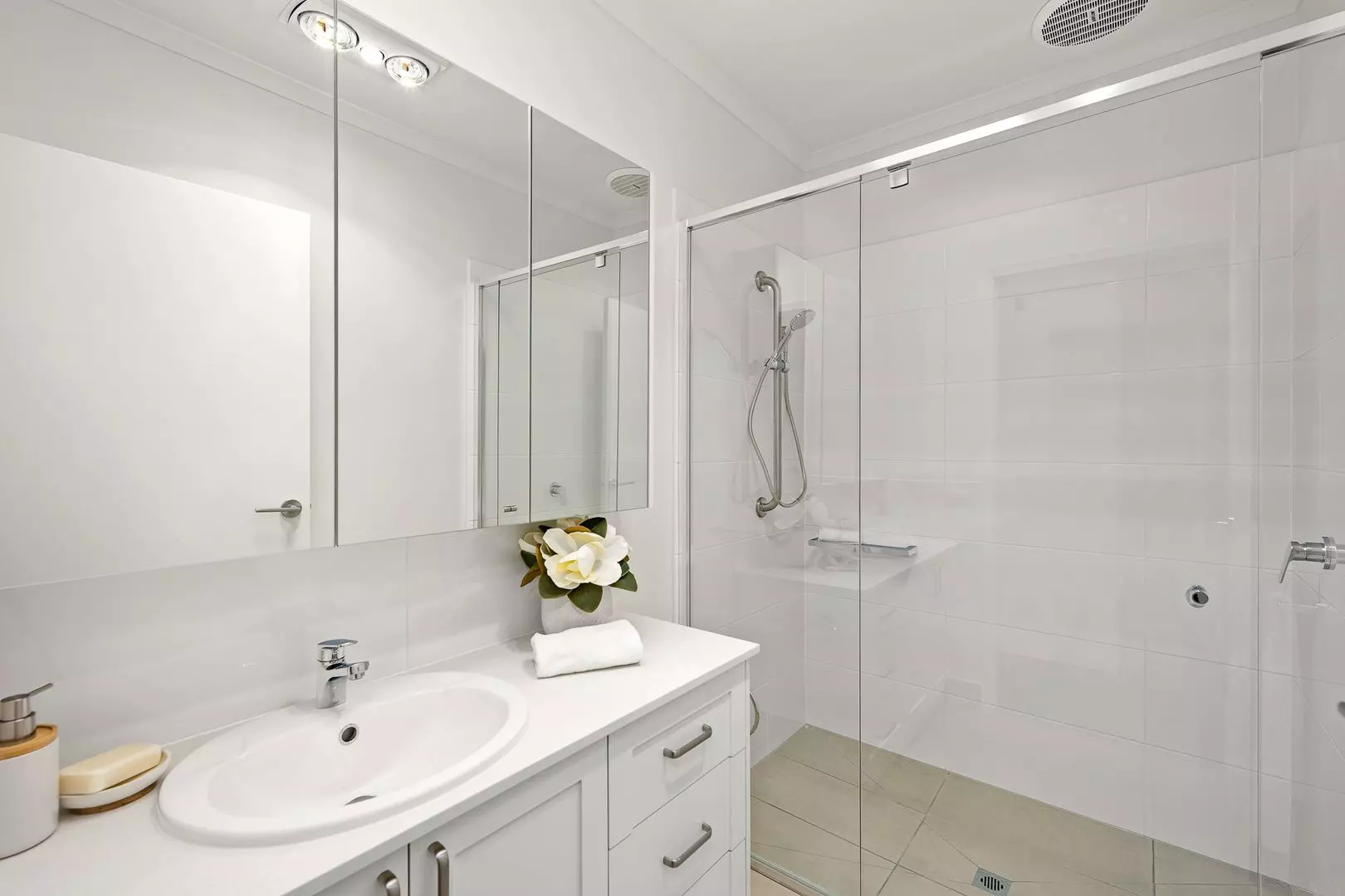 Affordable Spacious, 2 Bed, 2 Bath, and 2 Garage Villas!