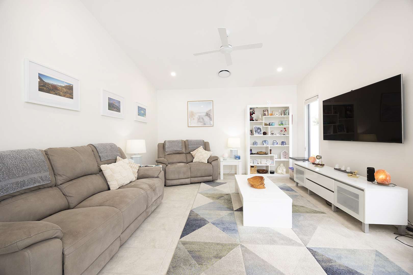 Palmetto 329 - Natural Light with a Beautiful Outlook