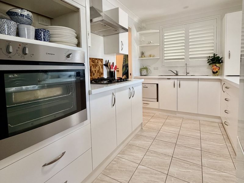 Stylish Living with Stunning Outlook