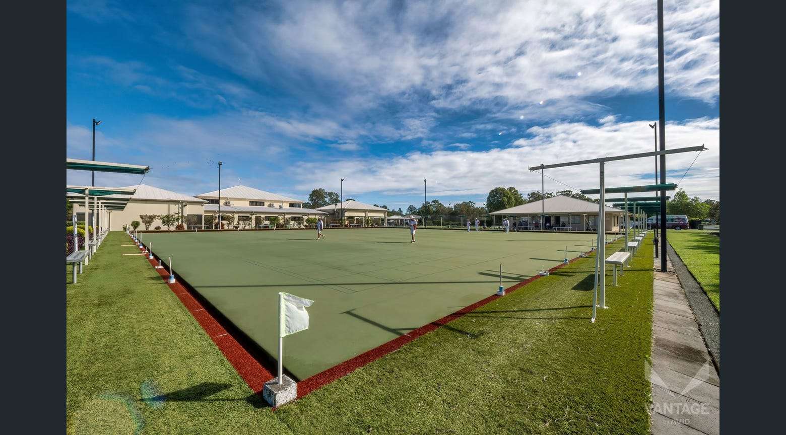 Spacious 2 bed + Multipurpose Room