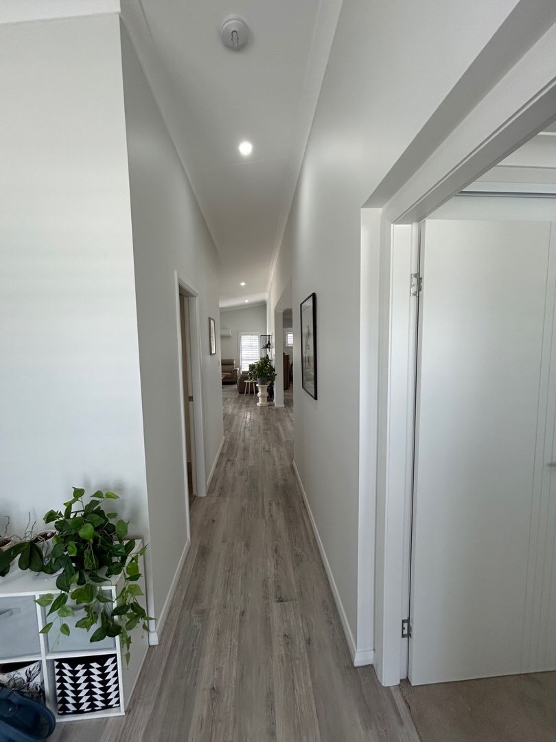 Spacious Two Bedroom Residence - Corner block position 