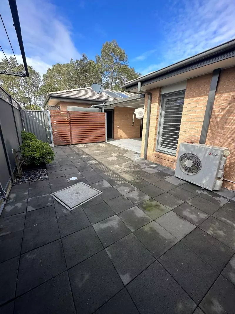 [UNDER OFFER] Spacious 2 bedroom villa with double garage at Sienna Grange