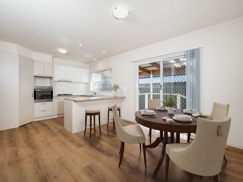Lifestyle Communities Shepparton - Beautiful home with a secret rose garden
