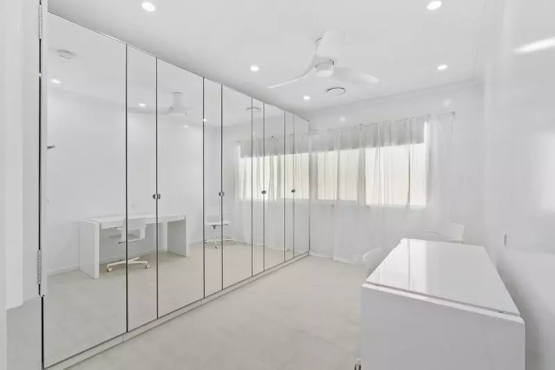 Site 388 - Established Prestwick