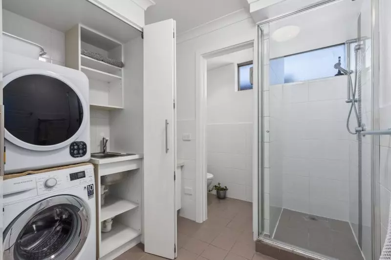 Charming Yokine Gem!