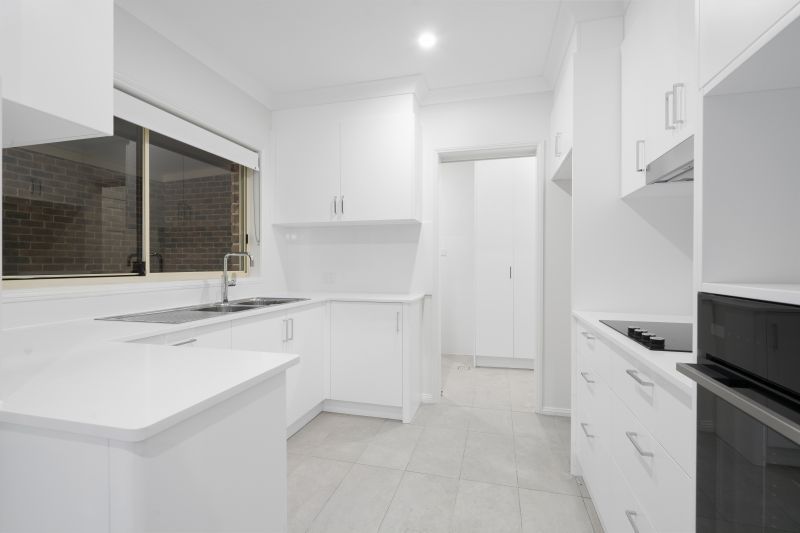 Spacious and Stylish Retirement Living in Oxford Falls