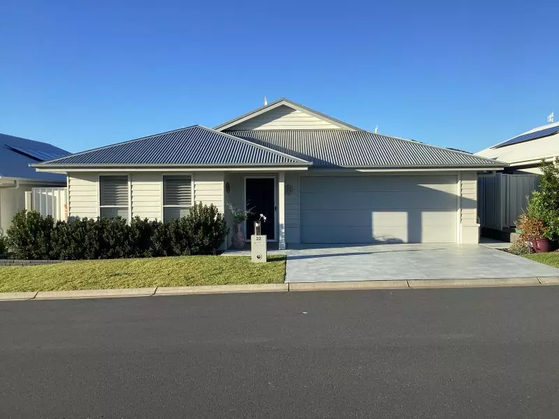 Enjoy the good life in the comfortable and stylish Over 55s Community Lifestyle.