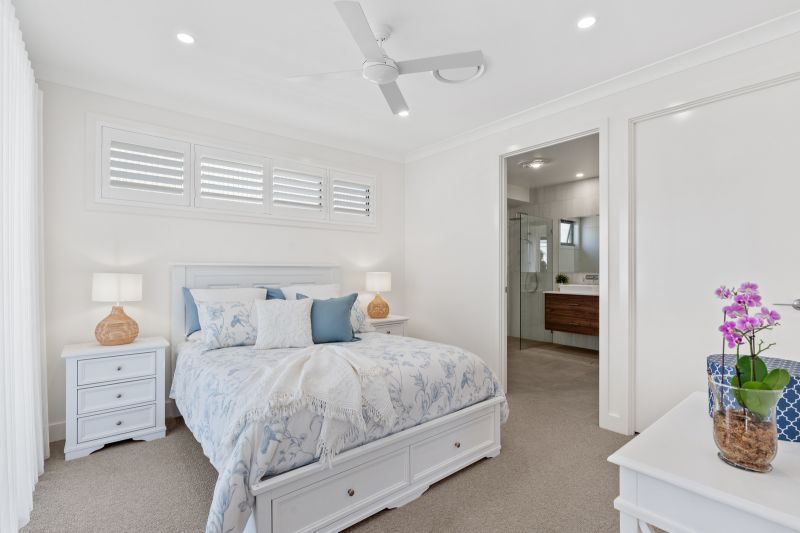 Relax in Style! - Elegant Two Bedroom + Study