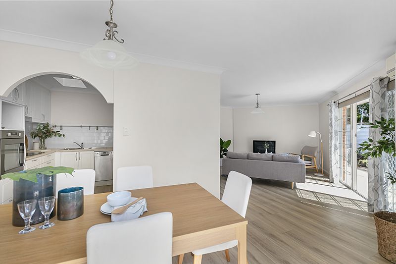 Rarely available newly renovated 2 bedroom, spacious, immaculately presented ground floor villa