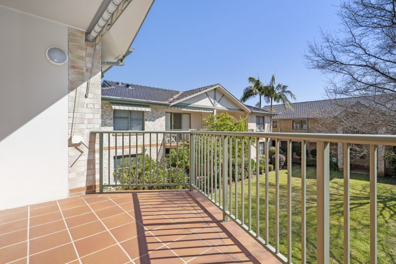 Enjoy the benefits of a vibrant community in a close proximity to the Centenary Centre