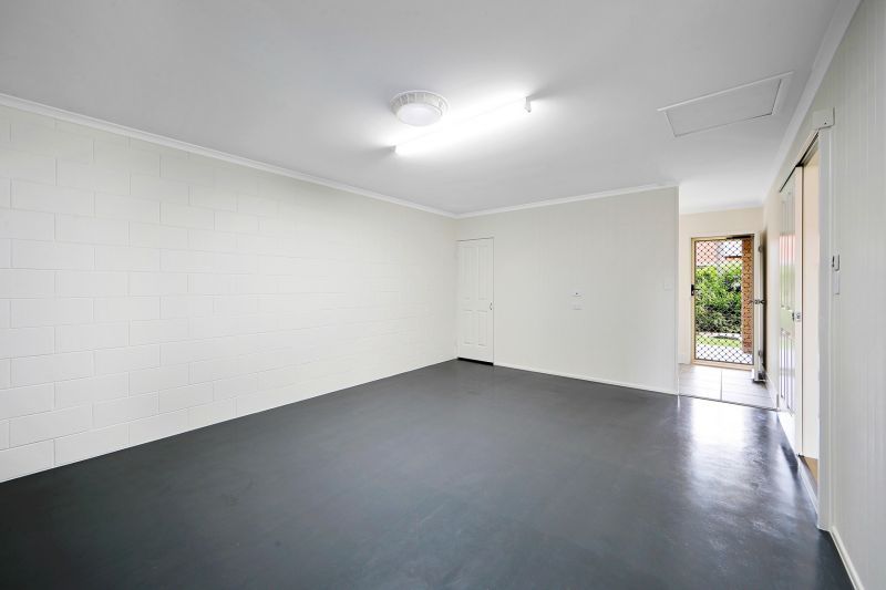 Coastal living in a large, modern Villa, coming soon!