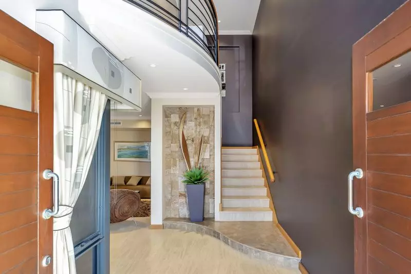 Absolute Beachfront!