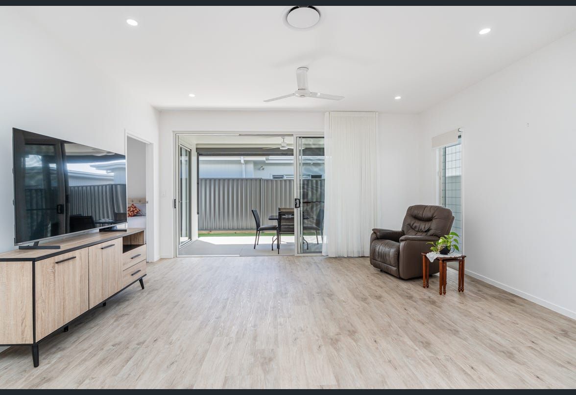 Space, Comfort and Relaxed Coastal Living
