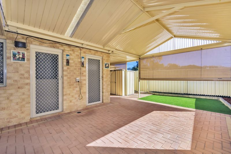 ARCADIA WATERS MADDINGTON - Enjoy The Serenity & Rear Gable Patio