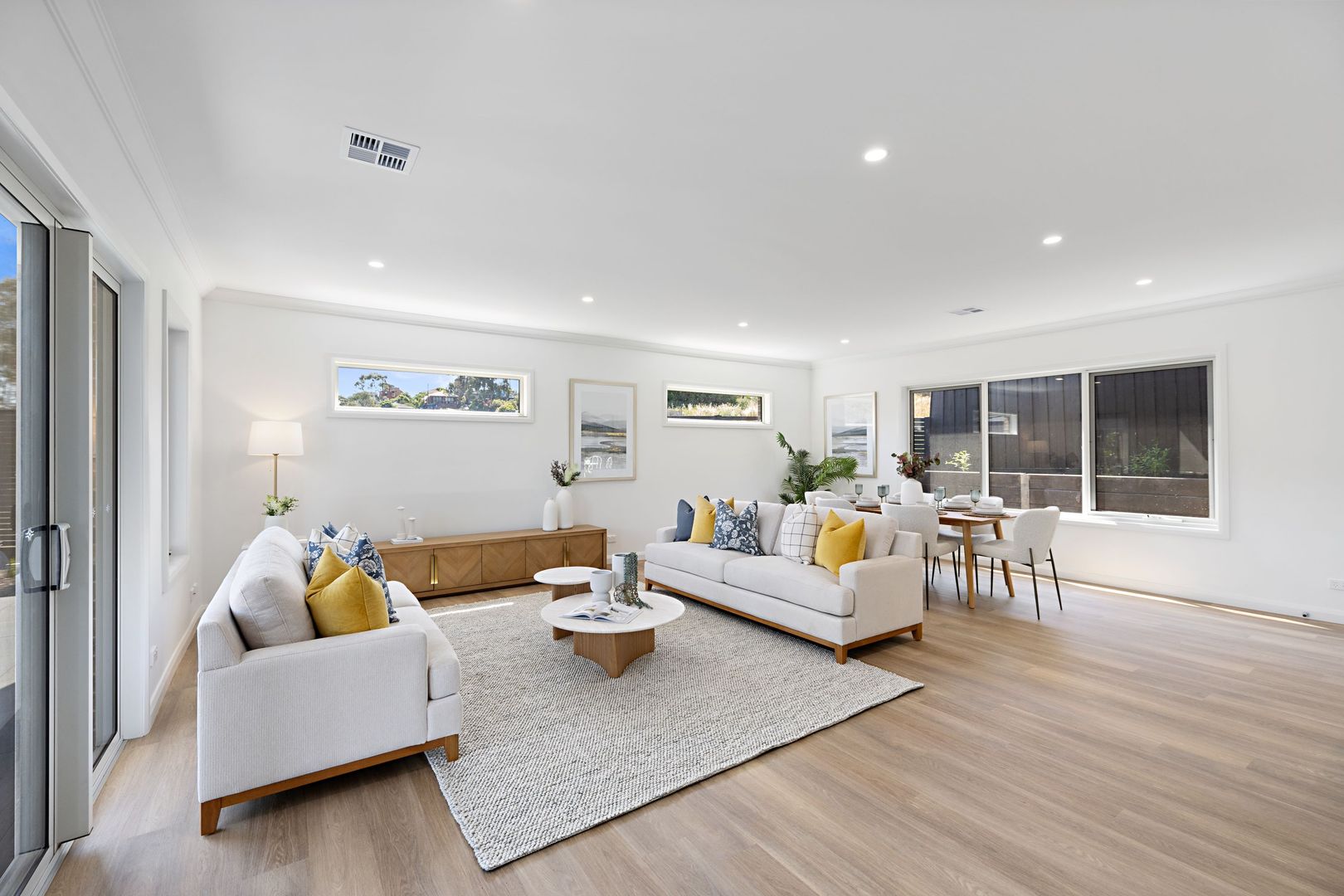 Single level stand alone villa