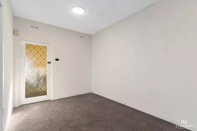 Affordable City Fringe Apartment!