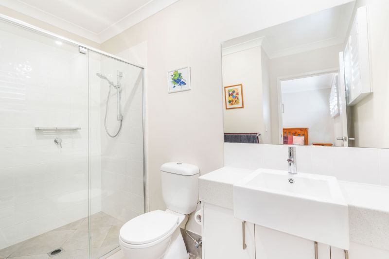 Spacious Home, Bushland Views