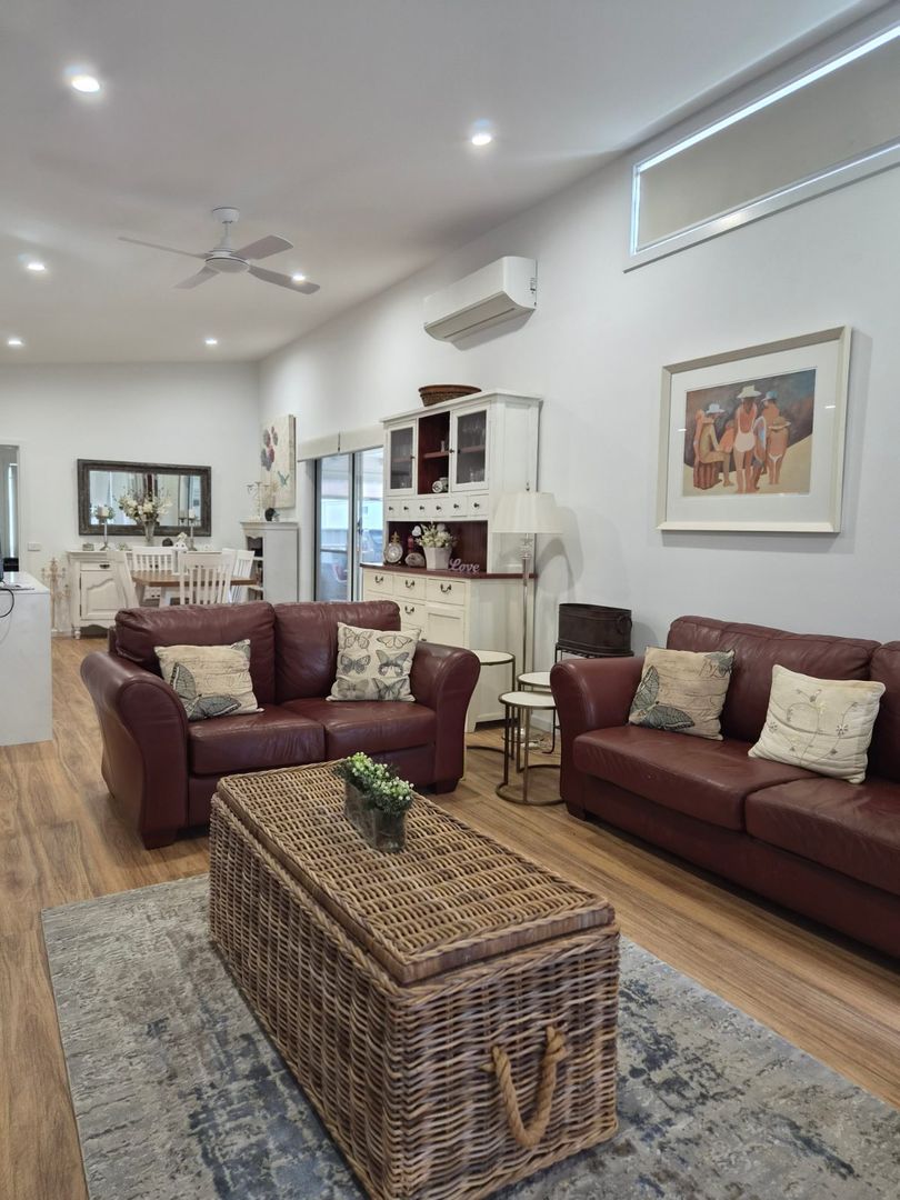 Lot 32 – Oxley design – Three-bedroom home with premium upgrades ready to move in