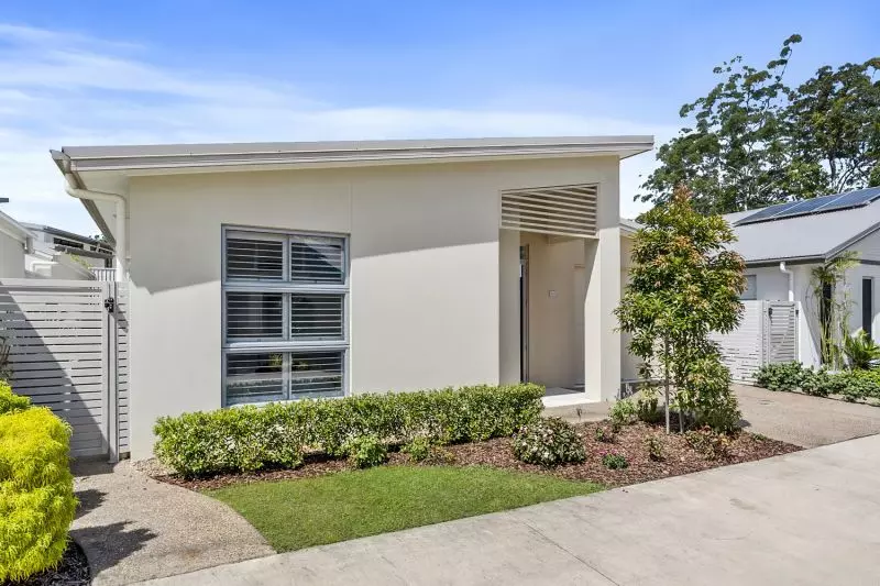 Stunning Modern Haven – Designed for Effortless Living