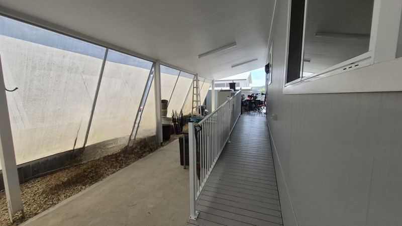 Don't Fence Me In! Outlook!