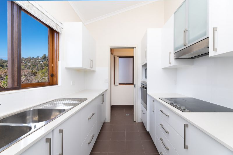 Stylishly renovated with a convenient position, close to all amenities