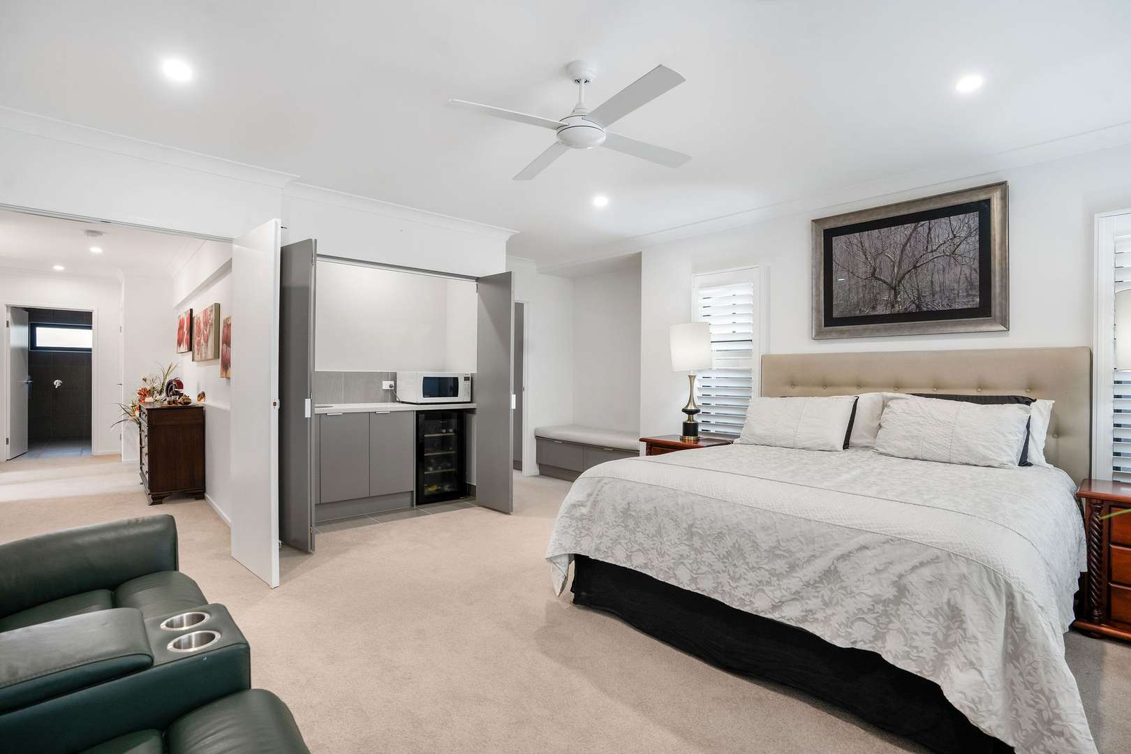 Antigua by Palm Lake Resort