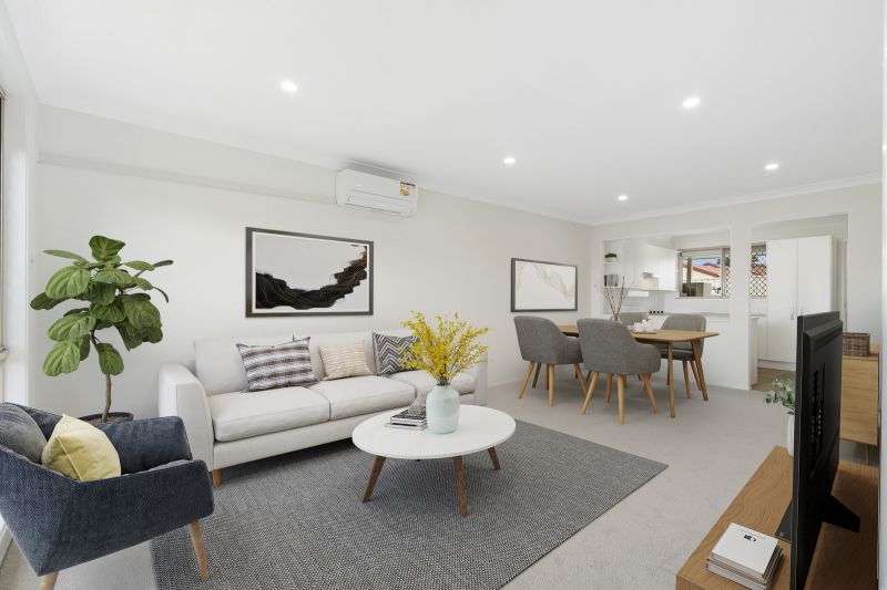 Light-filled modern villa!