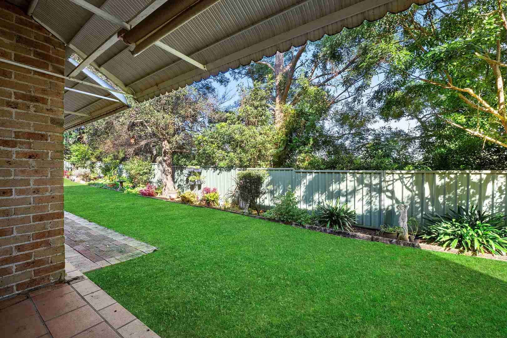 Ground floor Unit With Garage in Excellent Position