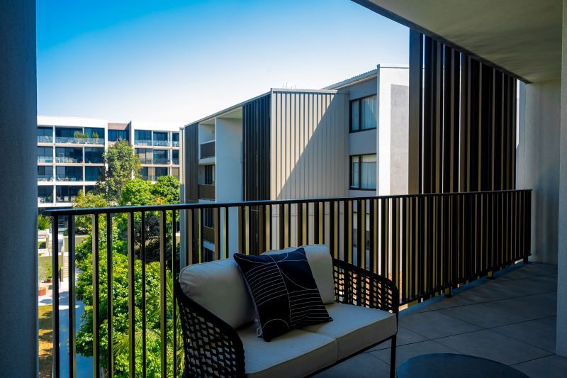 3-Bedroom Apartment with Views of the Village Green